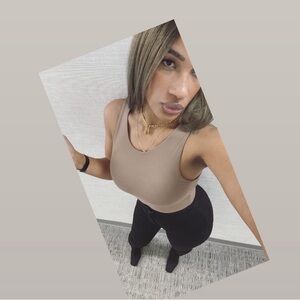 Meet your Posher, Wendylee